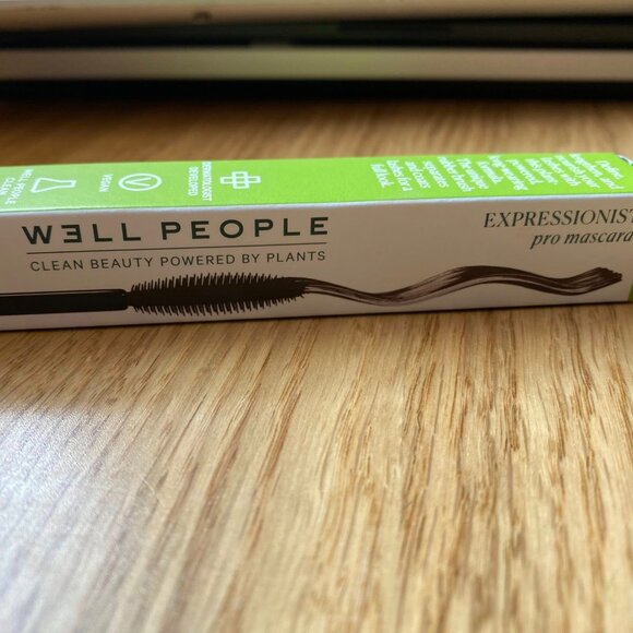 Well People Mascara (Brown) New 5/$25 - Picture 1 of 4